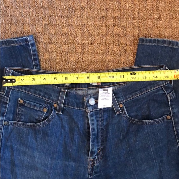 Levis 515 Nouveau Mid Rise Boot Cut Jeans - Picture 4 of 7